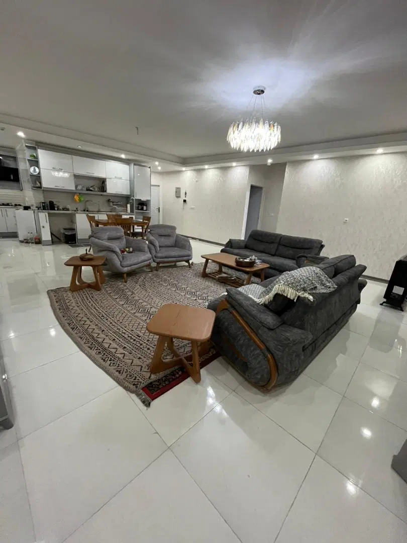 68 متر 2 خواب رو به آفتاب بهار جنوبی