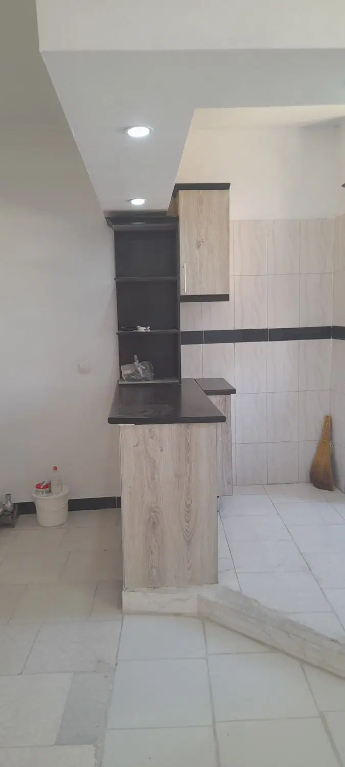اجاره واحد۶۰متری صالحیه