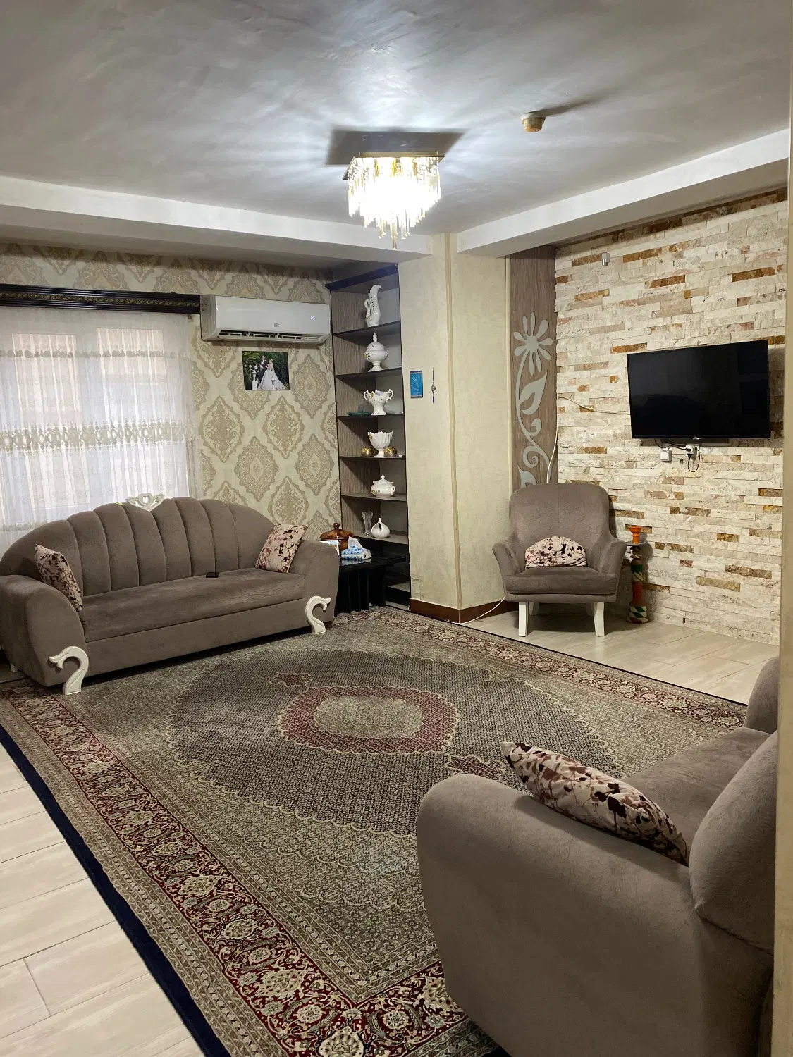 آپارتمان مسکن مهر فلکه اول