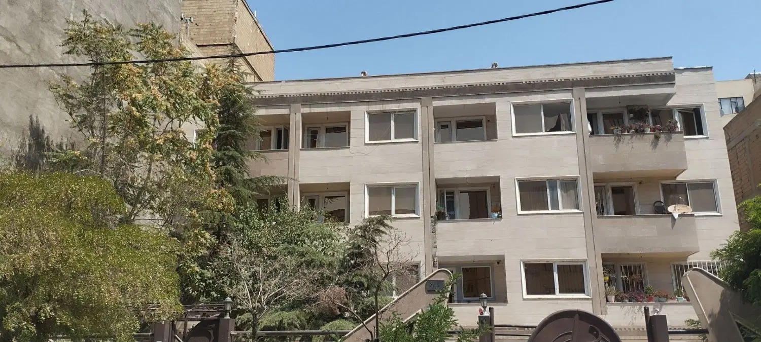 واحد ۷۰ متری رو به نما سنددار شهرک ارم گلستان یکم