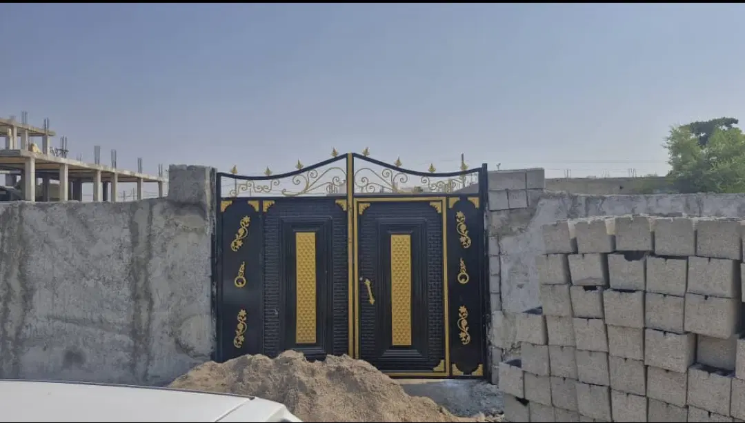 زمین 300متری سرخون