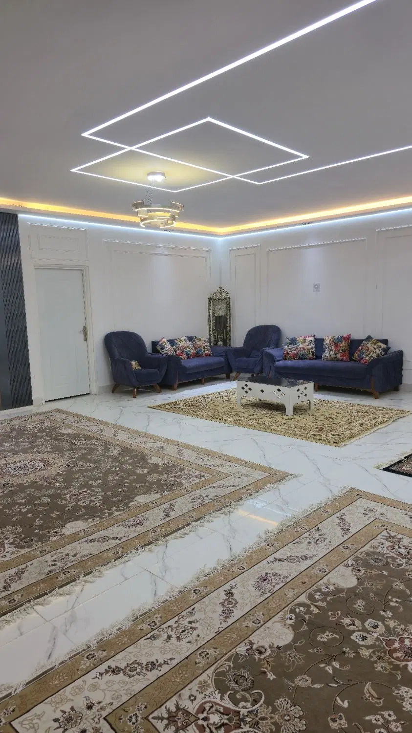 ویلا کمالوند