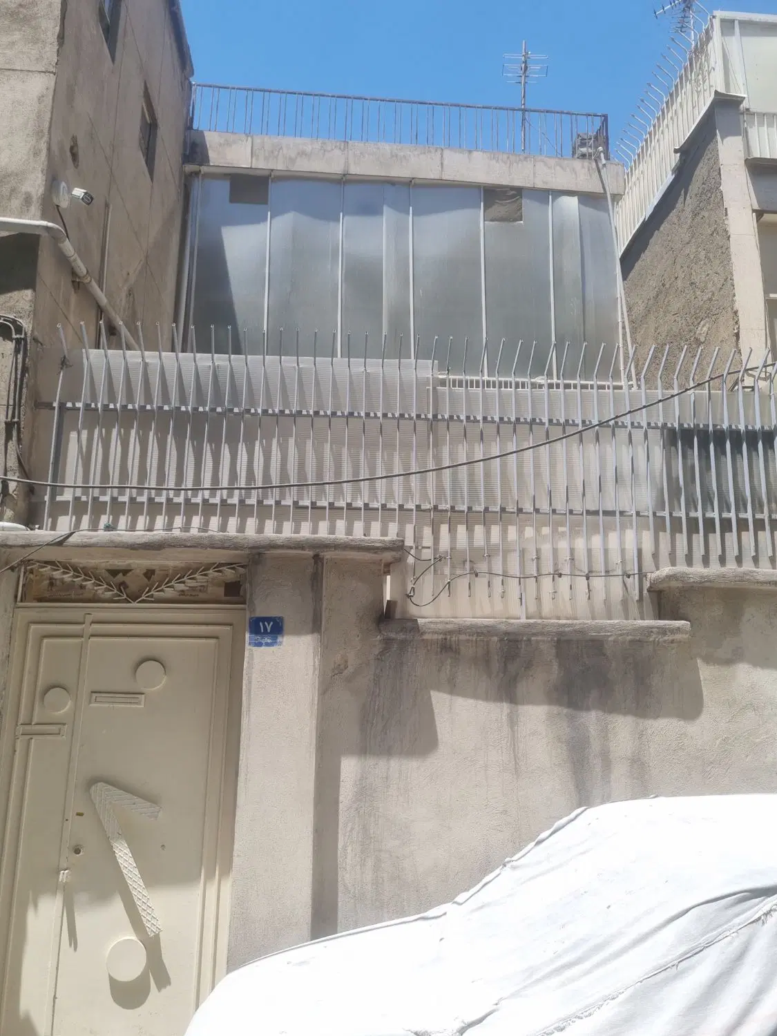 کلنگی قصرالدشت ۷۰متر دوطبقه قابل سکونت