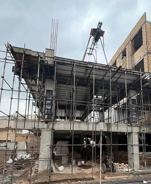 متقاضی مشارکت در ساخت
