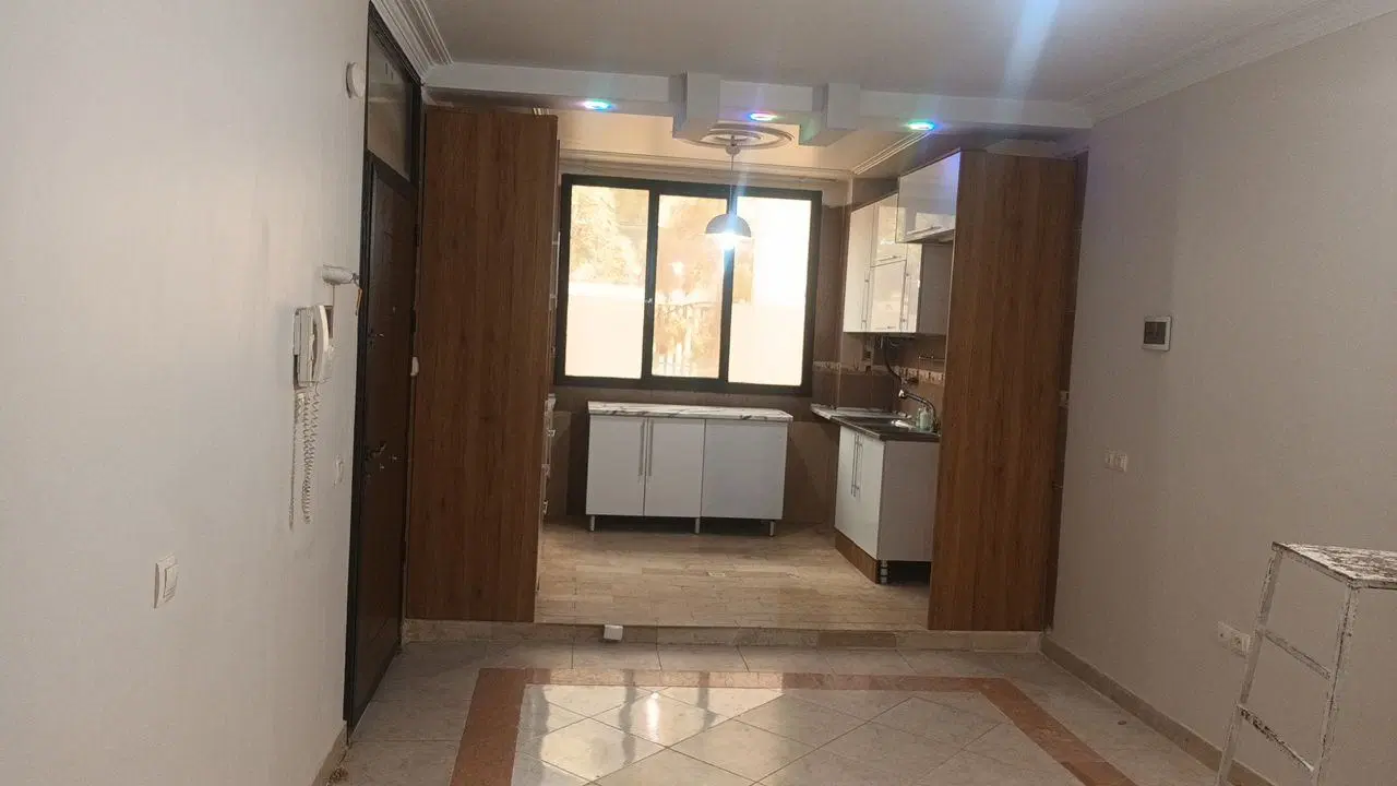 ۸۵ مترواقع در تهرانپارس