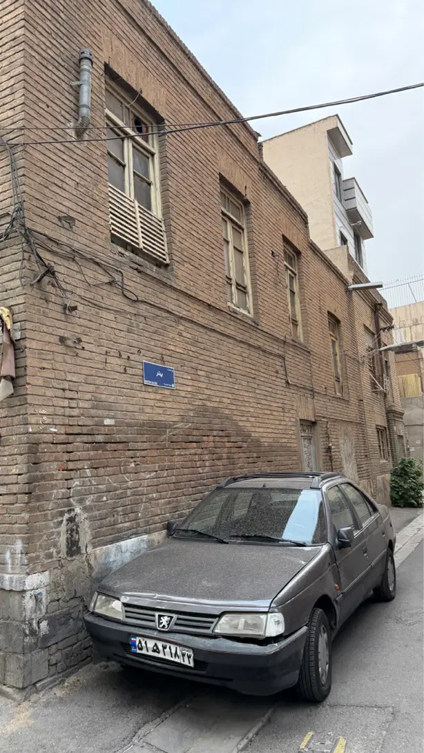 مولوی بانک کارگشایی ۱۴۰ متر بر ۸ موقعیت عالی