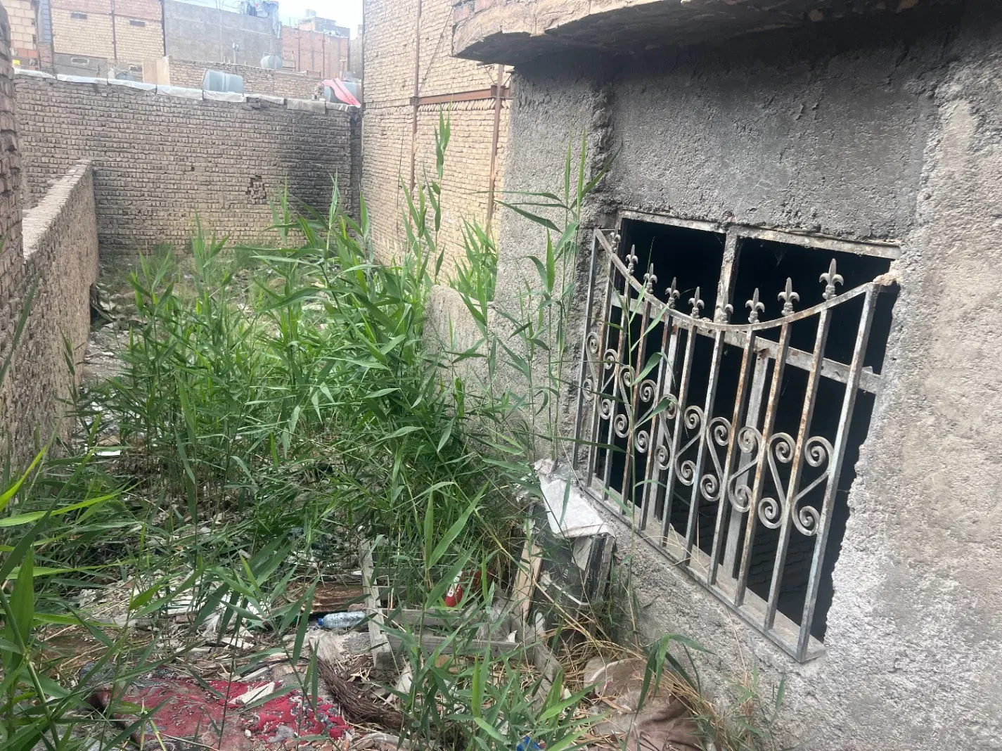زمین مسکونی آماده ساخت