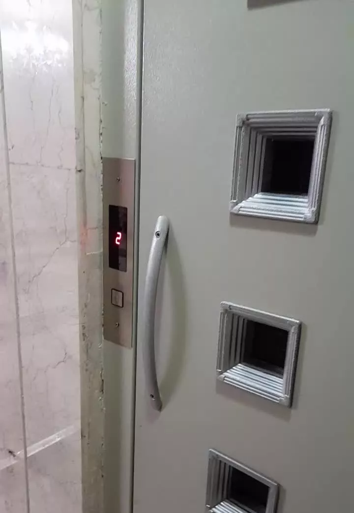 فروش آپارتمان ۸۱ متری ۲ خواب سند تک برگ