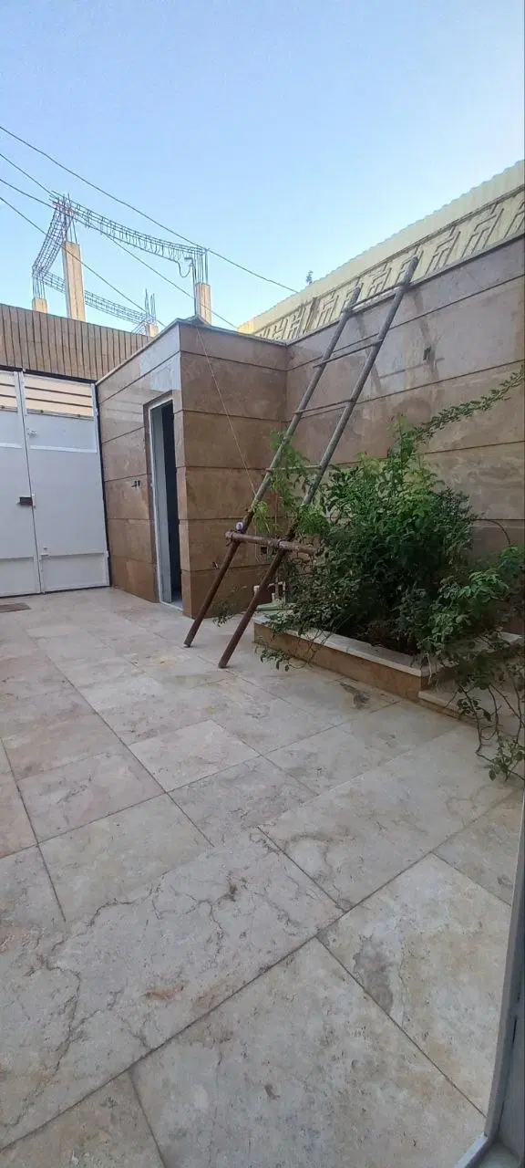 منزل مسکونی