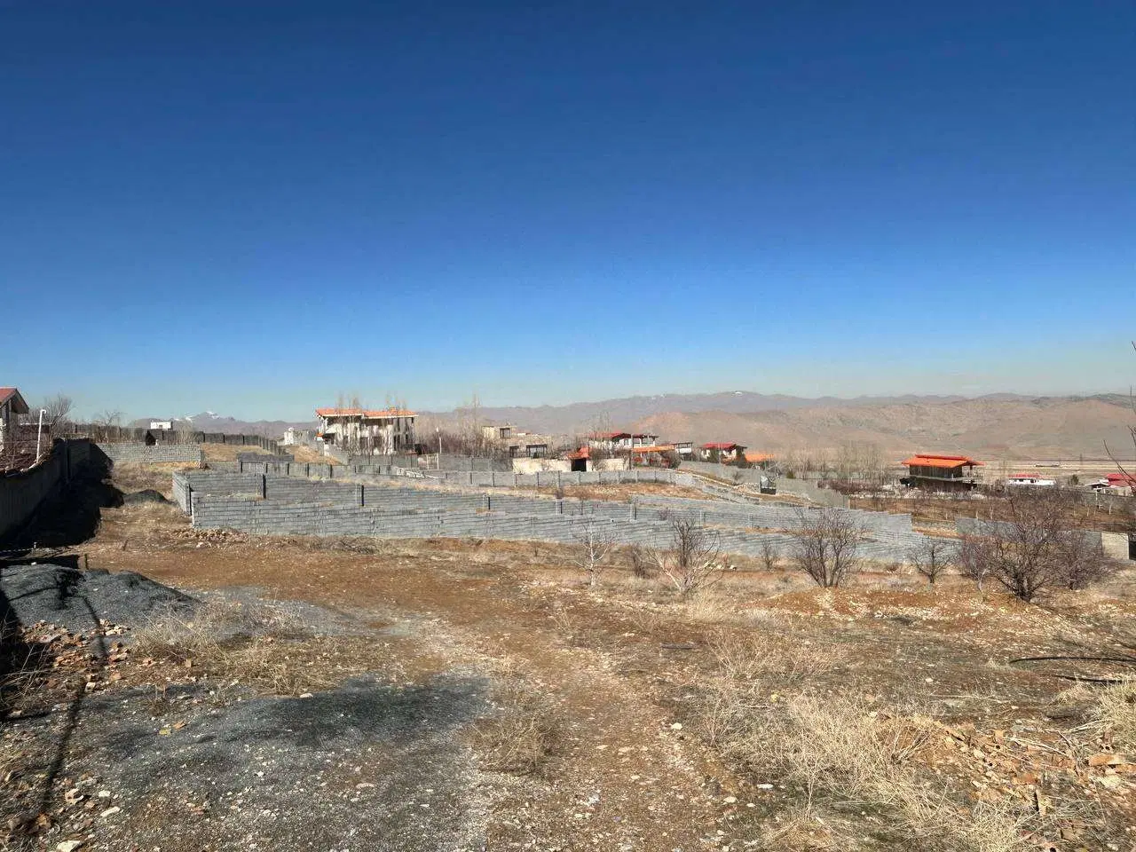فروش زمین خانه میران