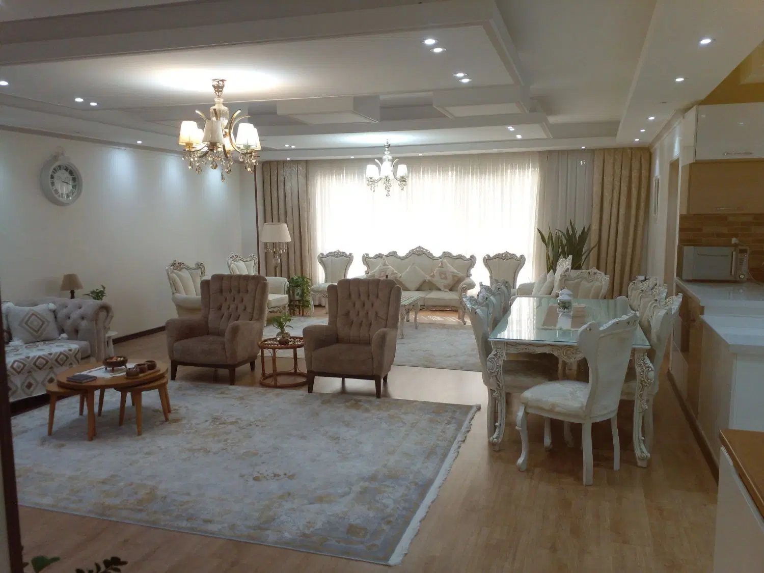 ۱۴۲متر (الهیه)