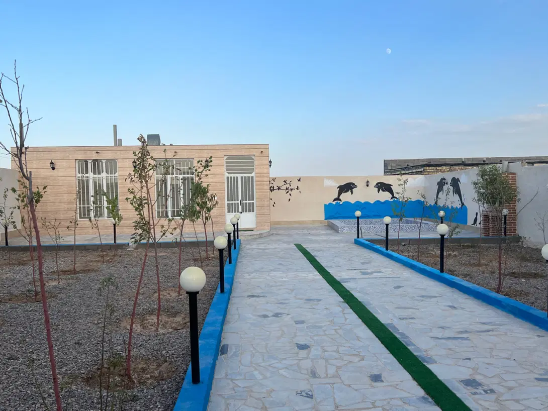 باغ ویلااستخرداخل اب برق شاهنامه80گوارشک دیاکو