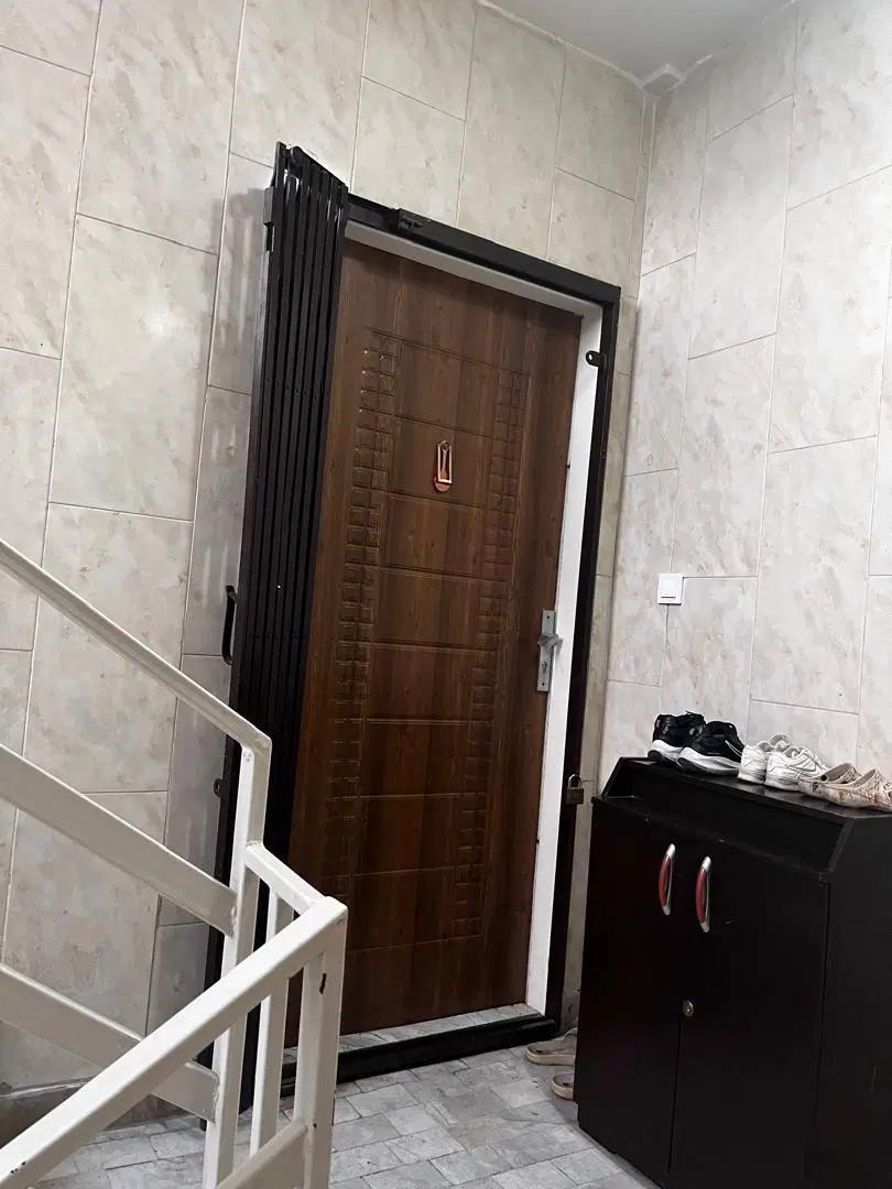 ۶۸ متر یک خواب صادقیه چوب  تراش