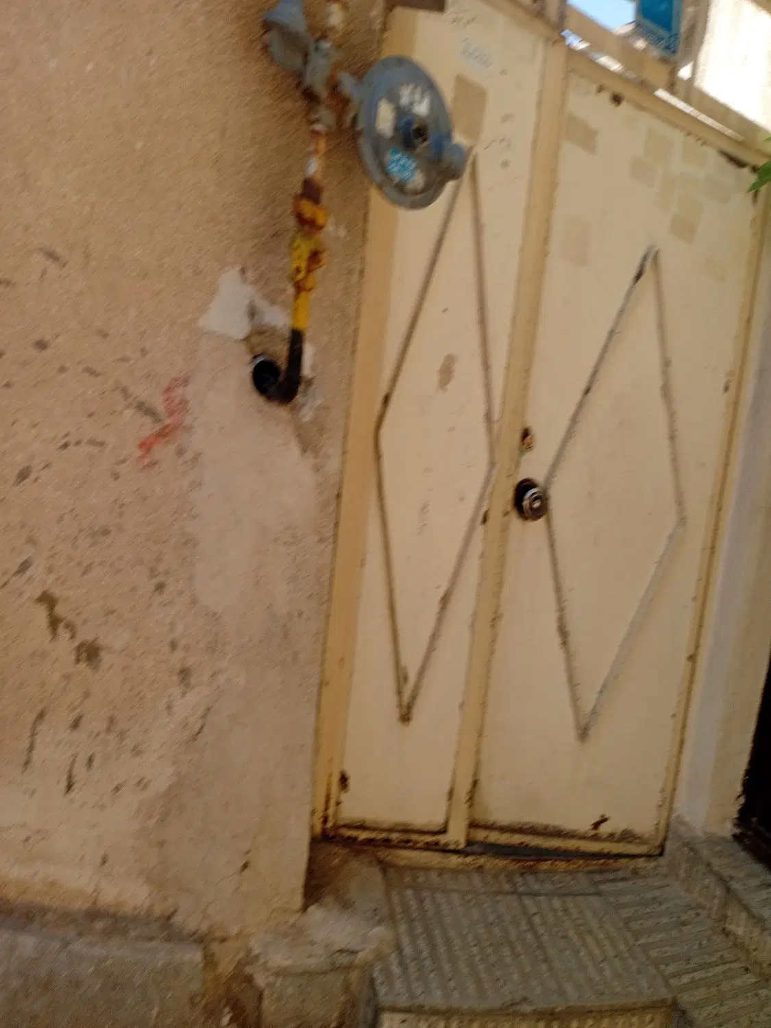 خونه کلنگی