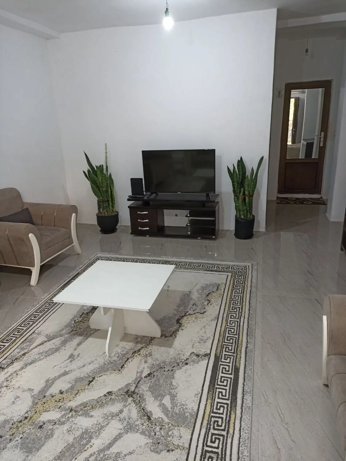 نزدیک ساحل دواتاق هراتاق تخت دونفره