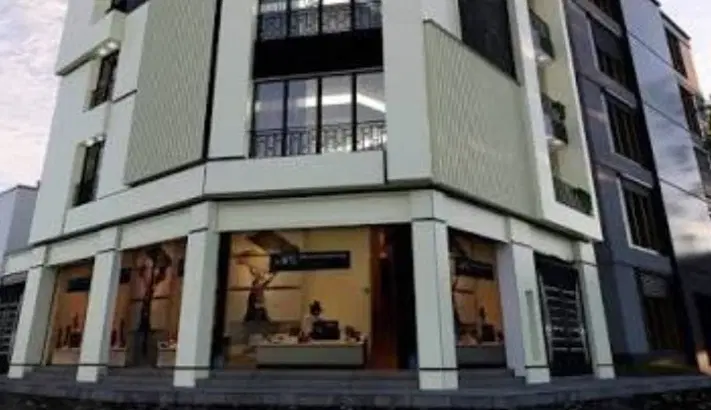 مغازه تجاری (عرصه و عیان)