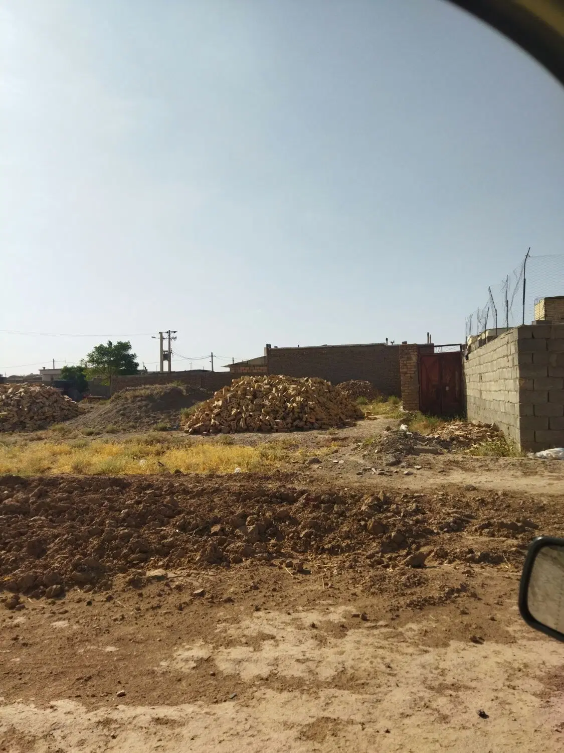 زمین مسکونی