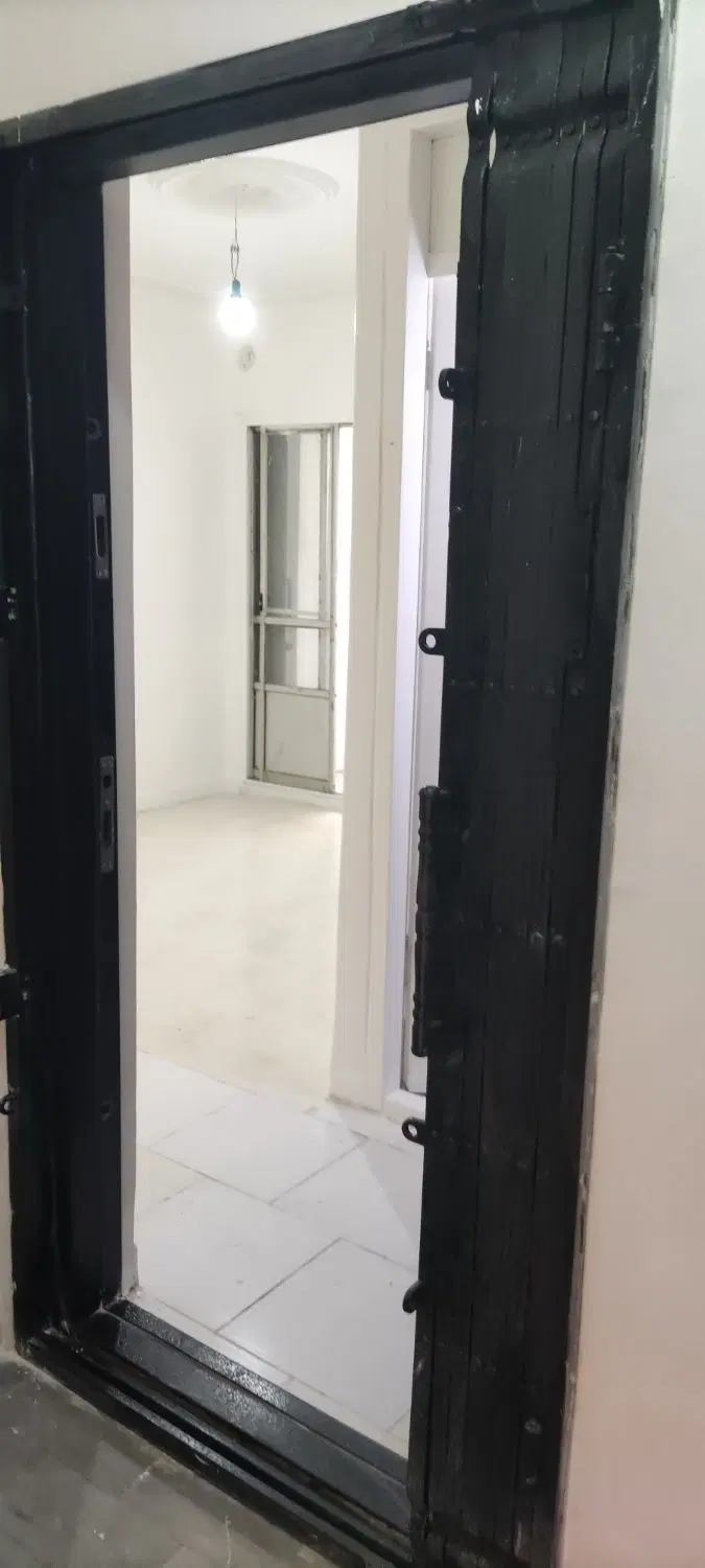 اجاره آپارتمان ۴۰متری با ۲۰ متر حیاط اختصاصی
