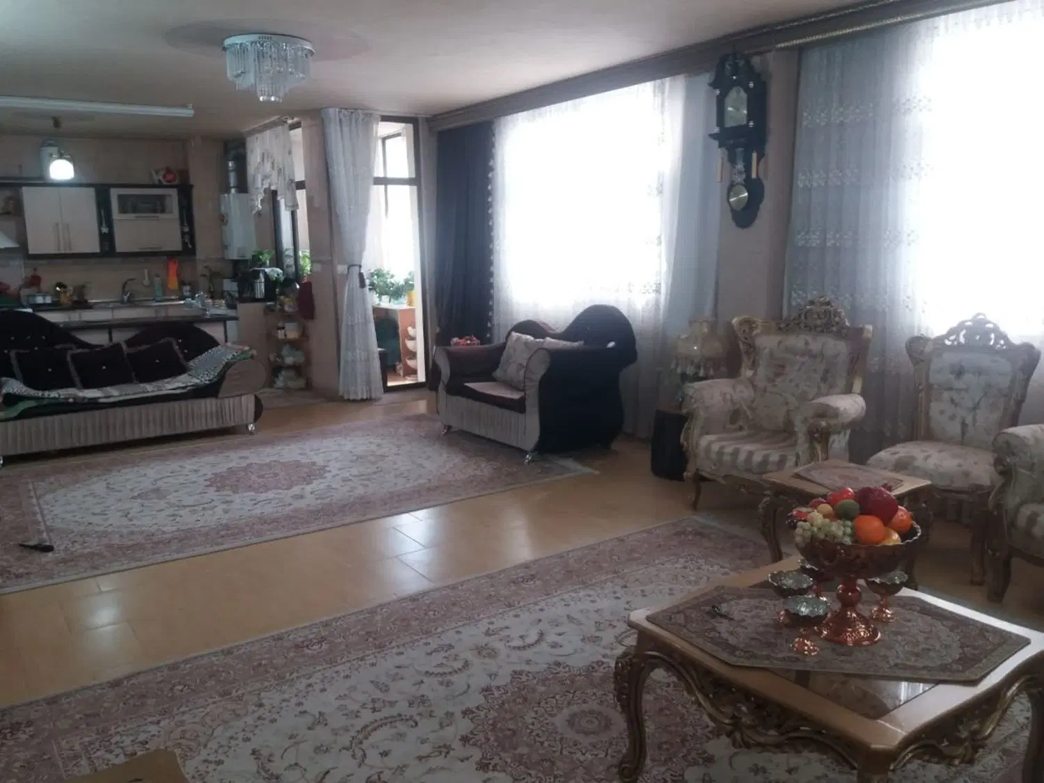 آپارتمان ۲خوابه ۳نبش.بابک .شهیدان