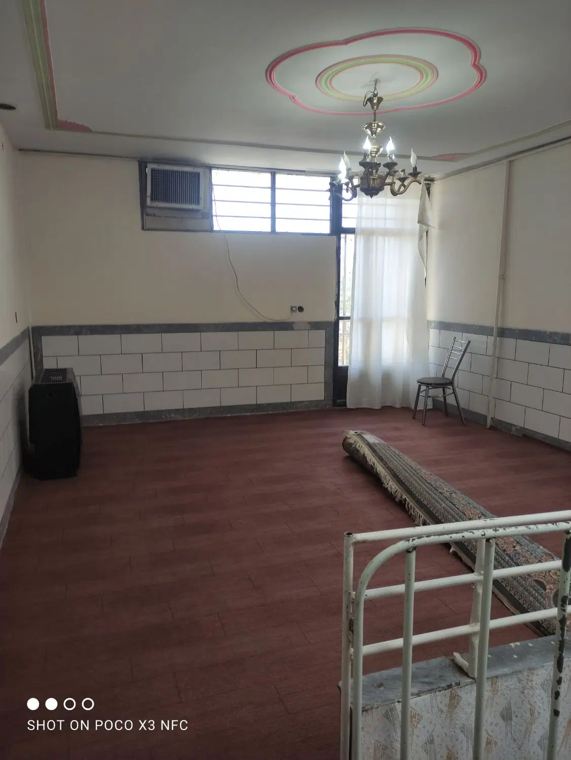 آپارتمان  ۸۰ متری خیابان سده مابین کوچه ۳۱و۳۳