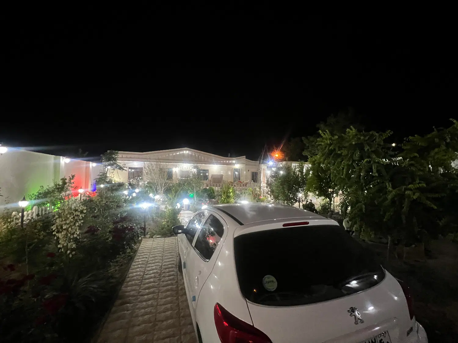 باغ ویلا