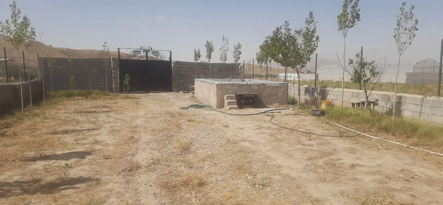 باغی به متراژ ۱۲۰۰