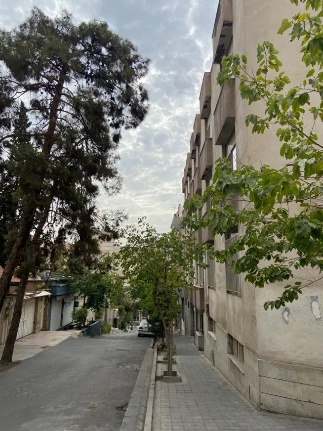 ۱۳۵ متر مسکونی-اداری تردد محدود