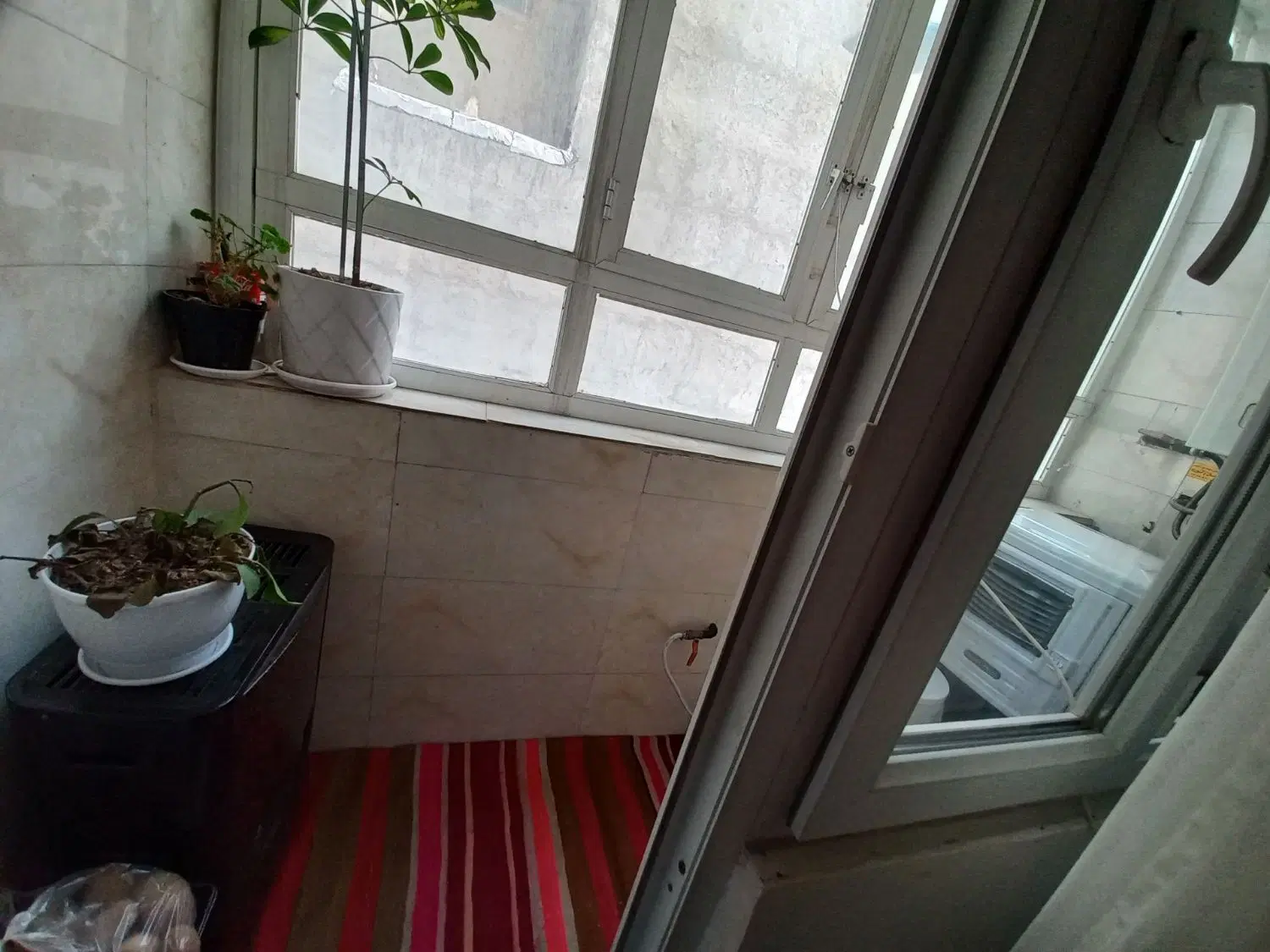 معاوضه با واحد ۱۴۰ متری