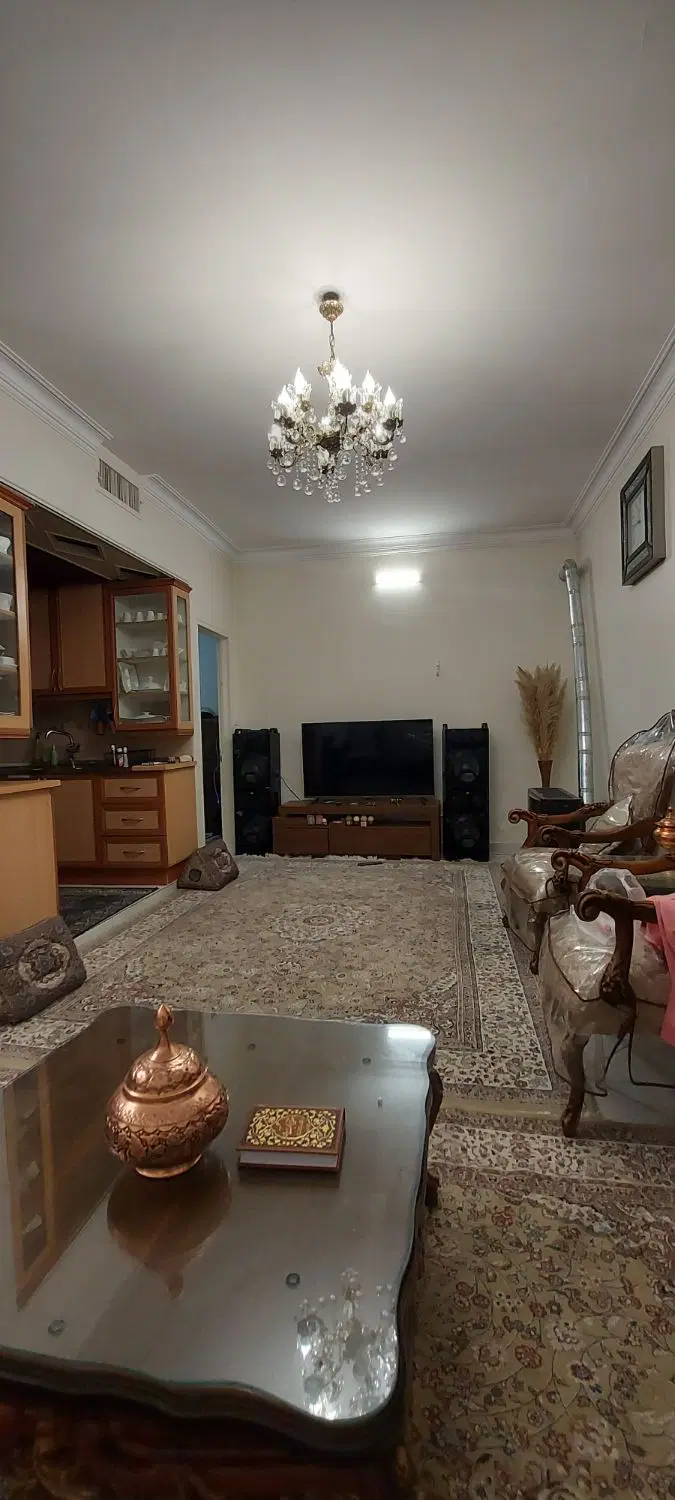 جشنواره اشرفی گودرزی ۶۲ متر همکف
