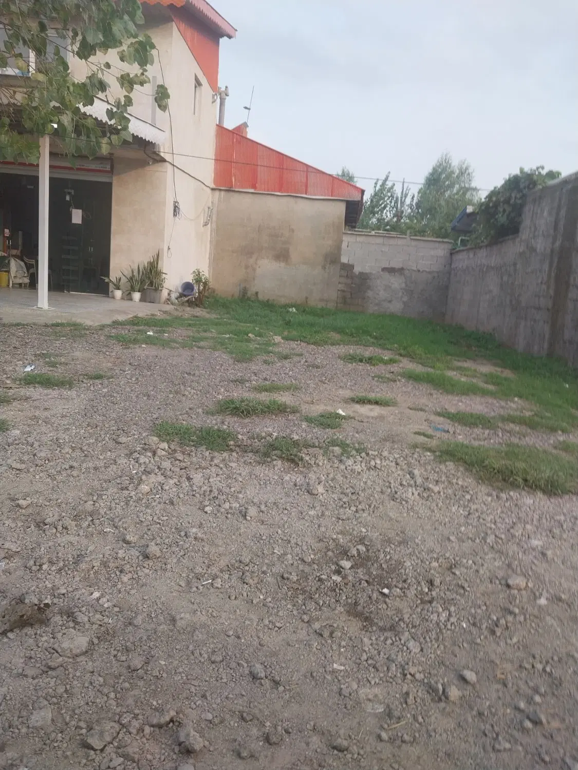 یک قطعه زمین سند دار به متراژ ۸۰ متر مربع جاده شفت