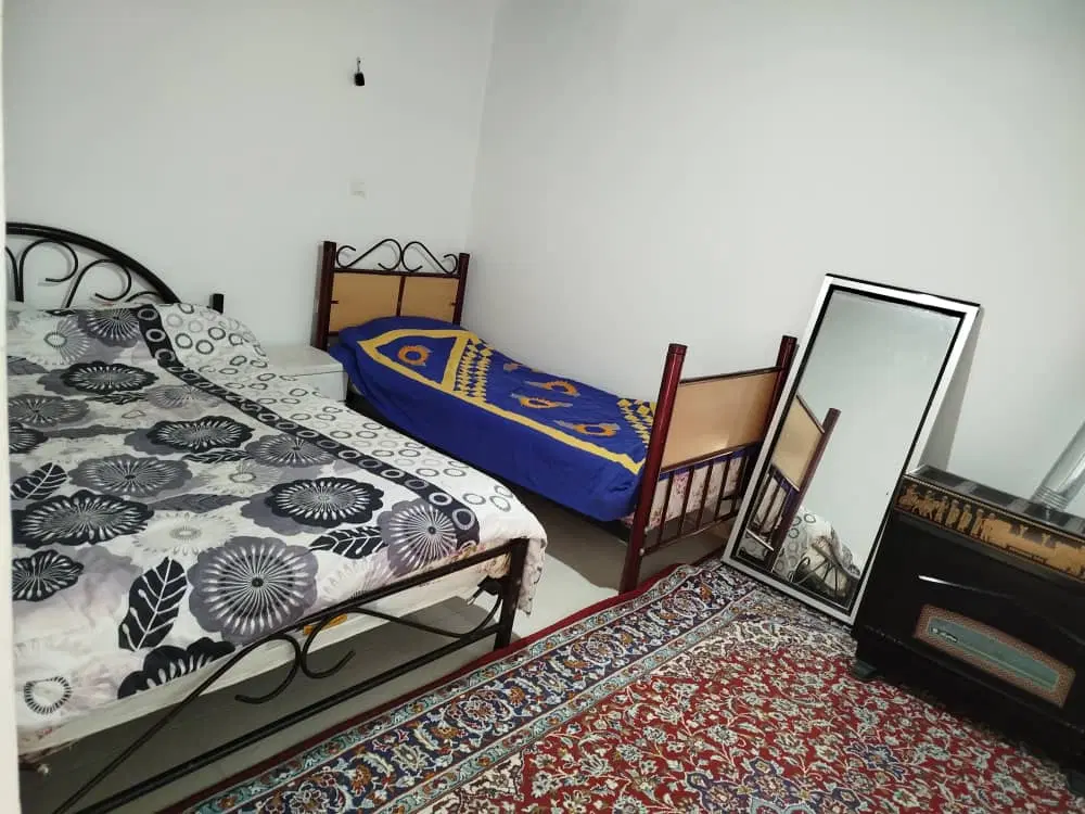 نیازمند همخانه