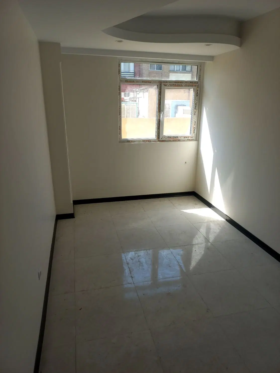 ۶۷ متر یک خوابه فول امکانات