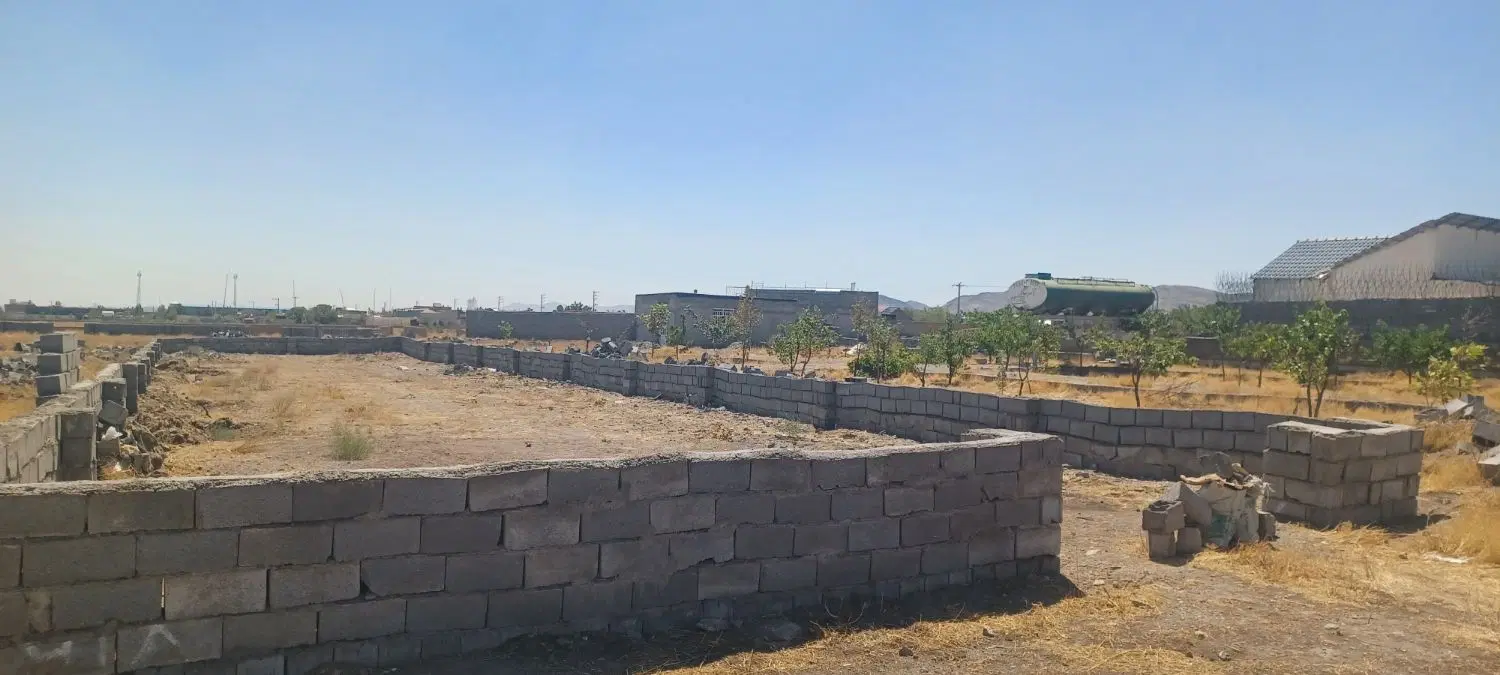 ۵۰متردوردیوارثامن۱۶