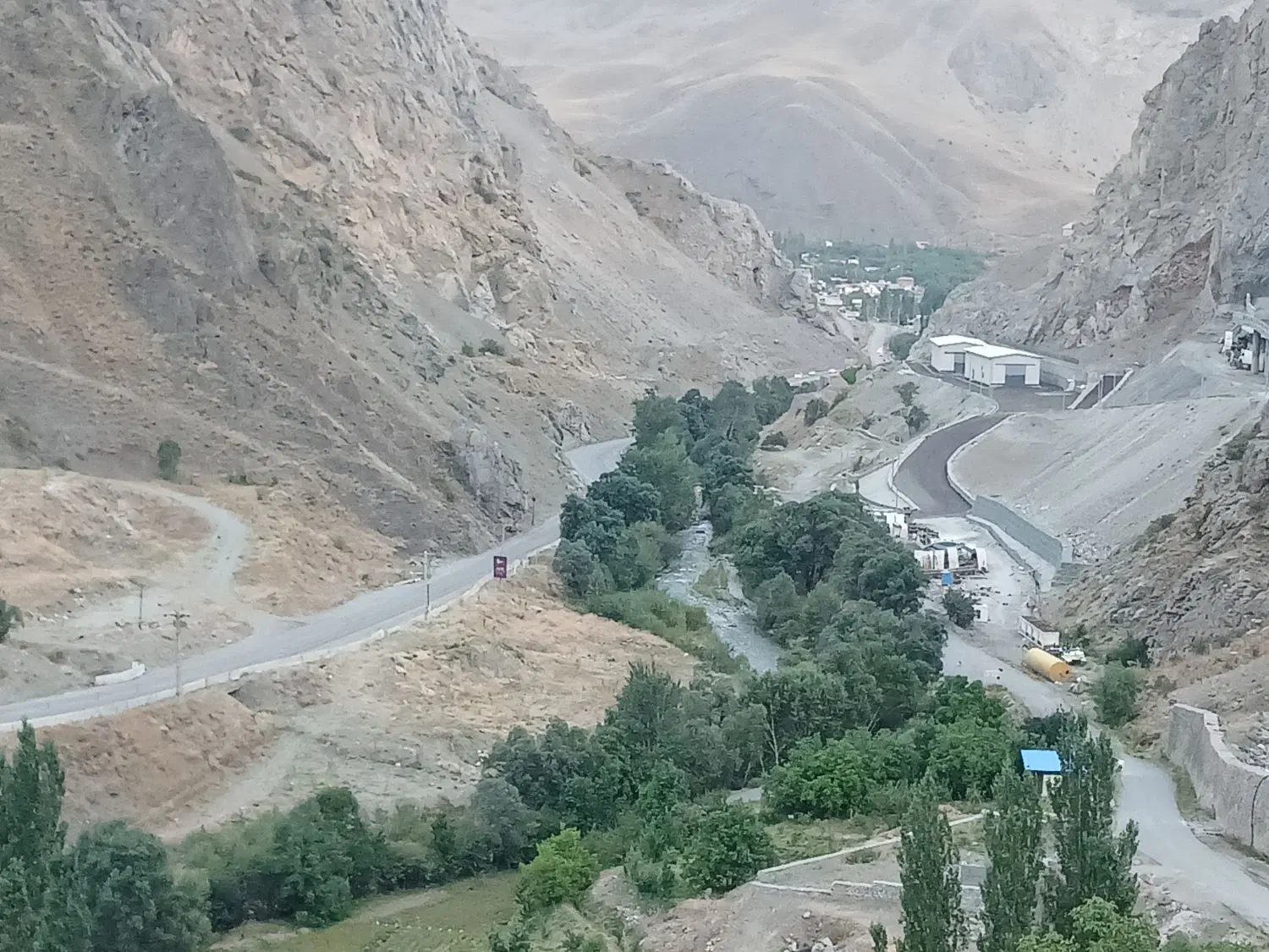 زمین جاده چالوس