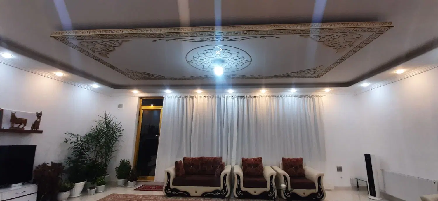 خانه مسکونی  ـ ویلایی