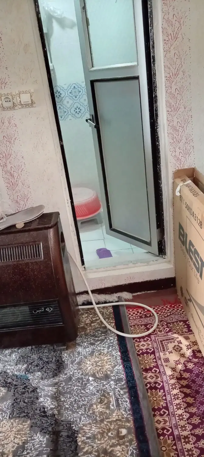 فروش منزل ۸۰متری امیرآباد خ طالقانی