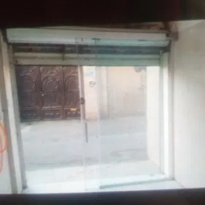 مغازه ۱۷متری