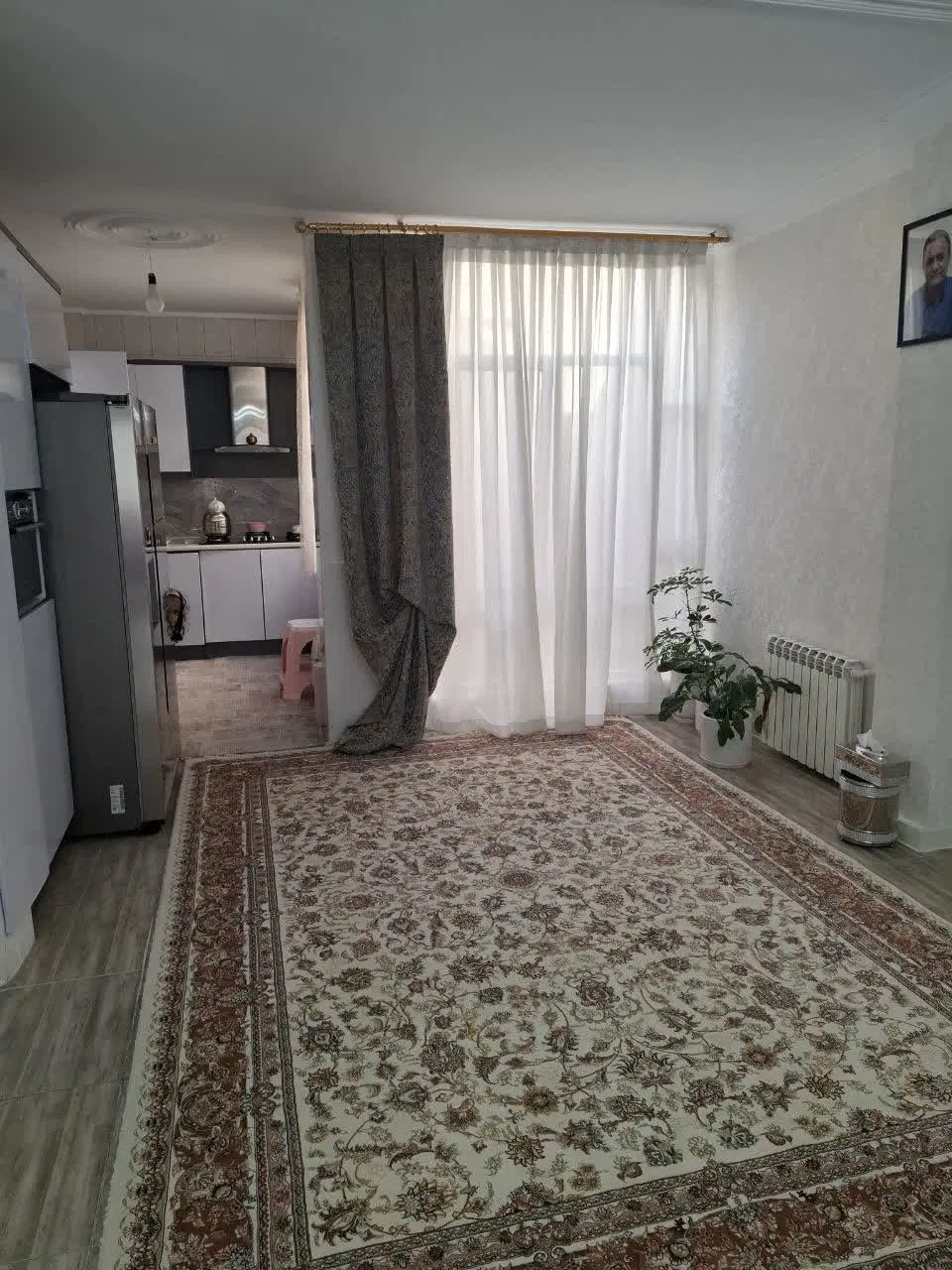 ۷۶ متر بلوار فردوس شرقی _ علی حسینی