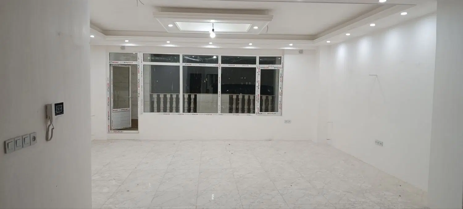 فروش۱۱۷متر تک واحدی با پارکینگ