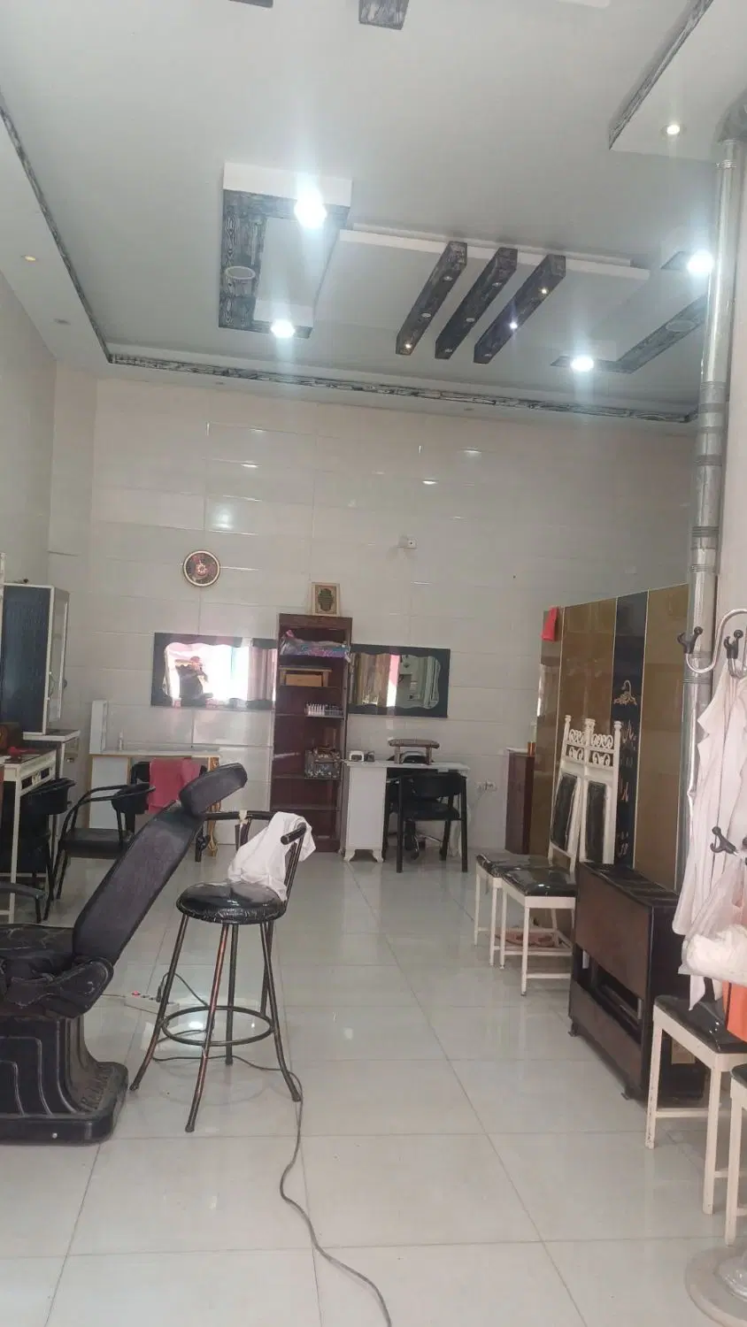 مغازه خیابان چمران صباشهر