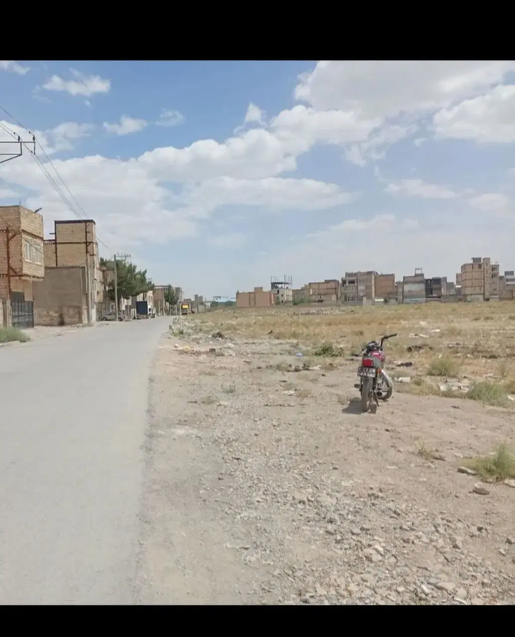 زمین مسکونی
