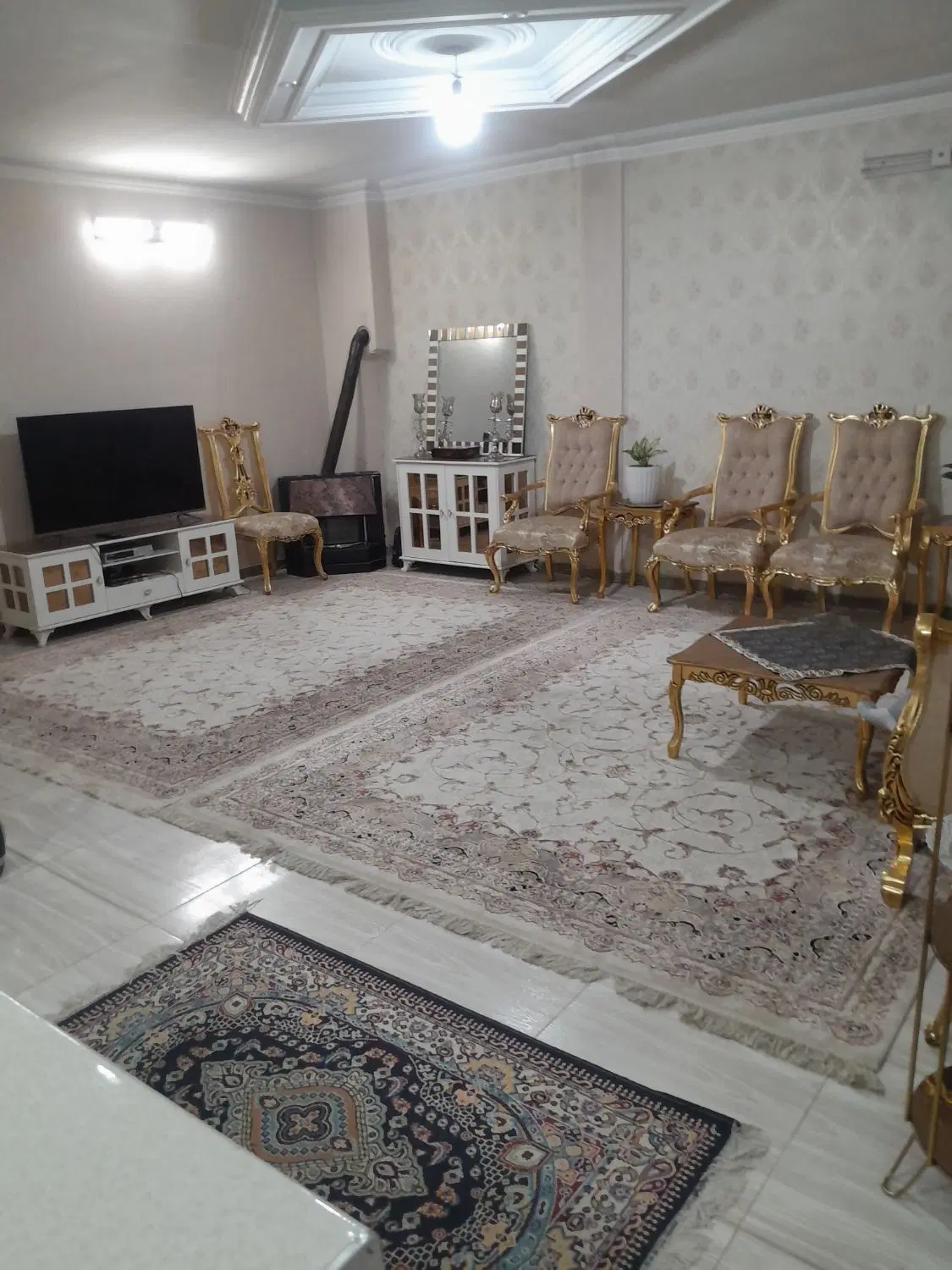 اپارتمان ۸۸ متری سند دار تک واحدی پارکینگ اختصاصی