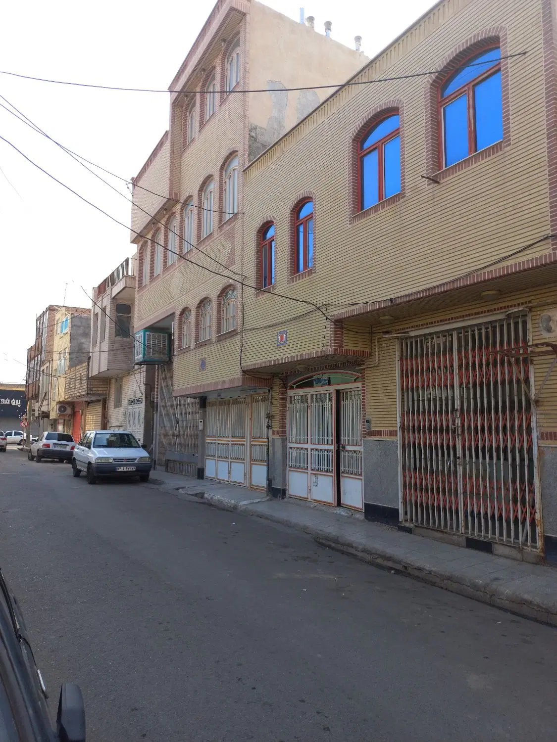 ملک مسکونی تجاری ۲۰ متری مطهری
