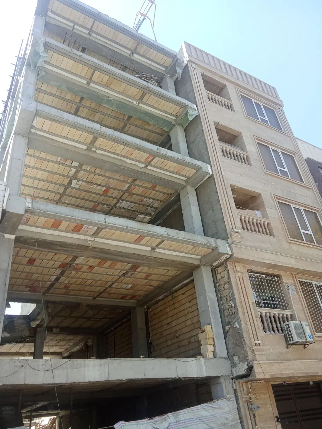 پیش فروش واحد مسکونی