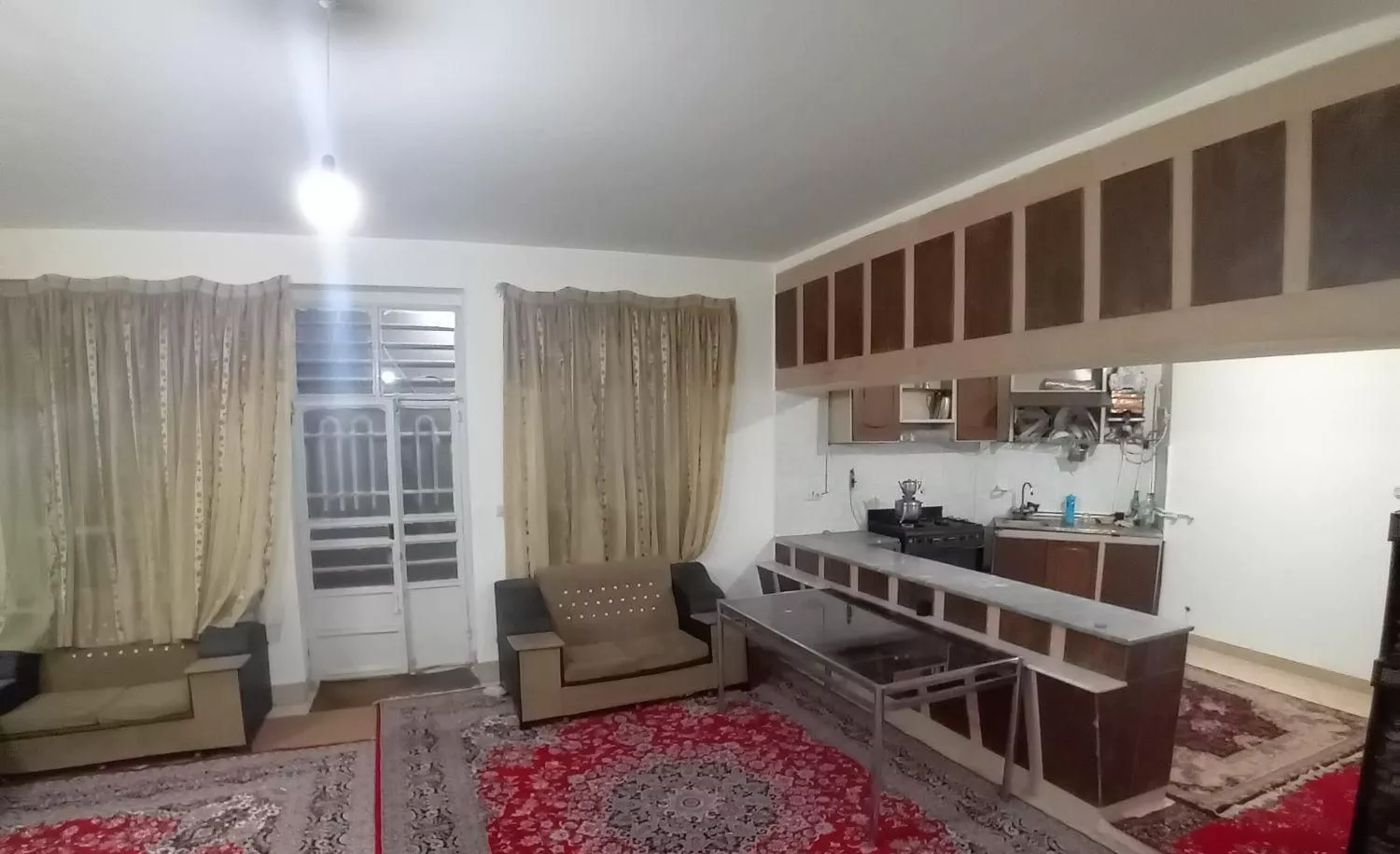 سوئیت رفاءدربست مبله مخصوص خانواده ها  تربت حیدریه