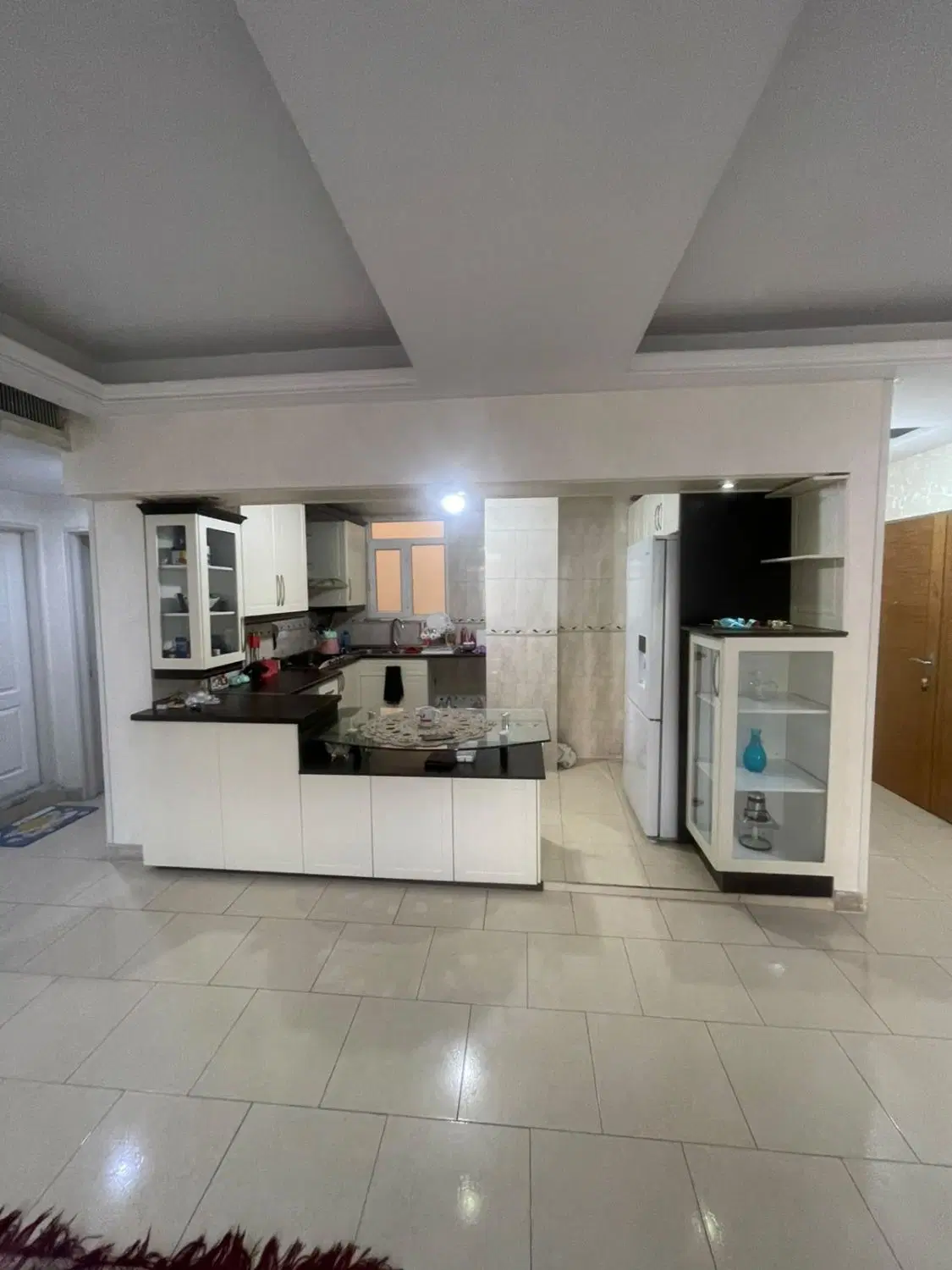۸۵ متر ۲ خواب تبدیل و رهن کامل زنبق