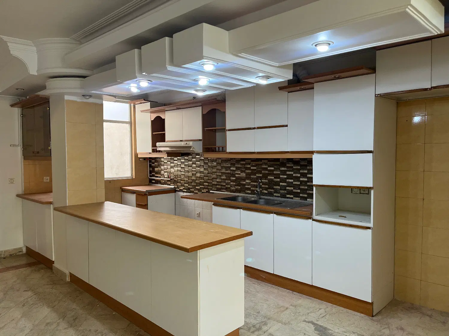 اجاره آپارتمان_ ۶۵متر_فول جنت مرکزی