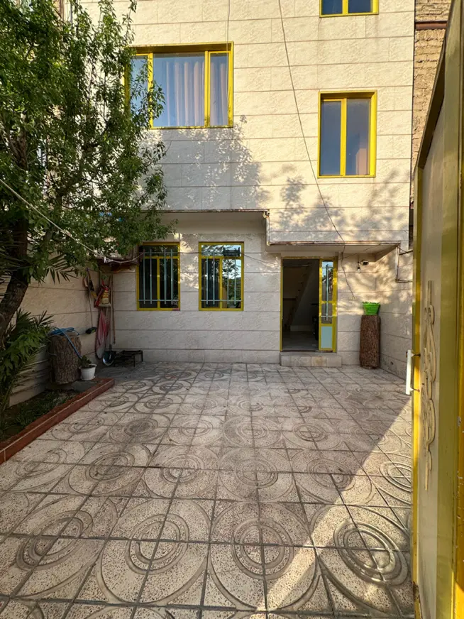 خانه ویلایی ۲ واحدی در شهرک آدران
