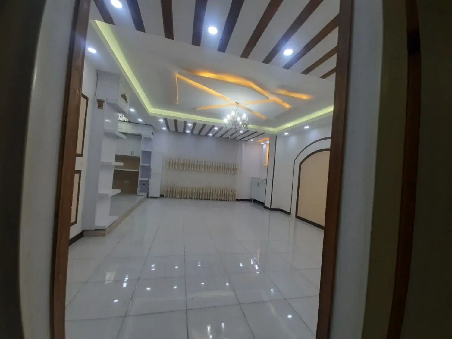 اجازه آپارتمان ایستگاه دو کارمندان