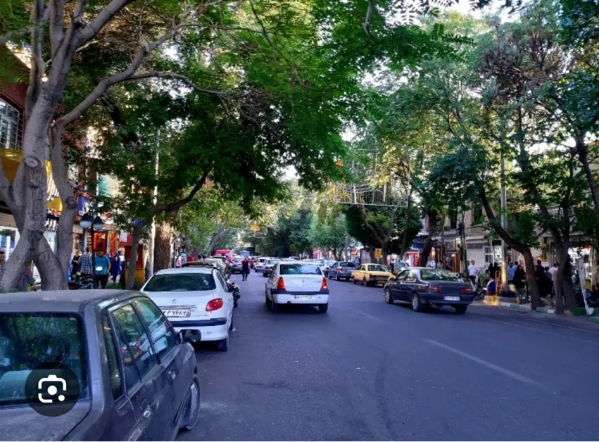 ۲۰۰ متر حیاط در اره گر